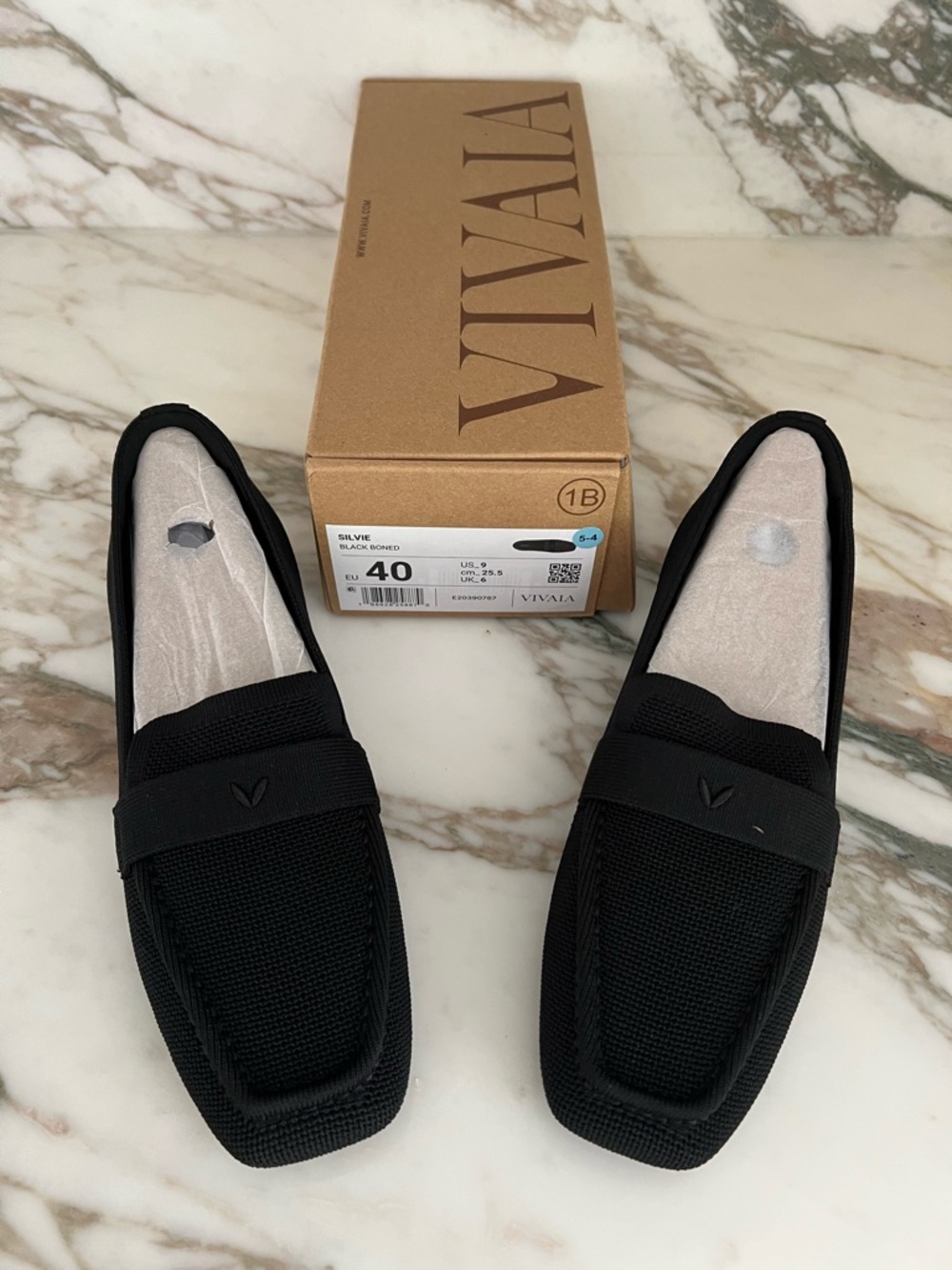 NEW IN BOX Vivaia Silvie Square Toe Icon Loafers